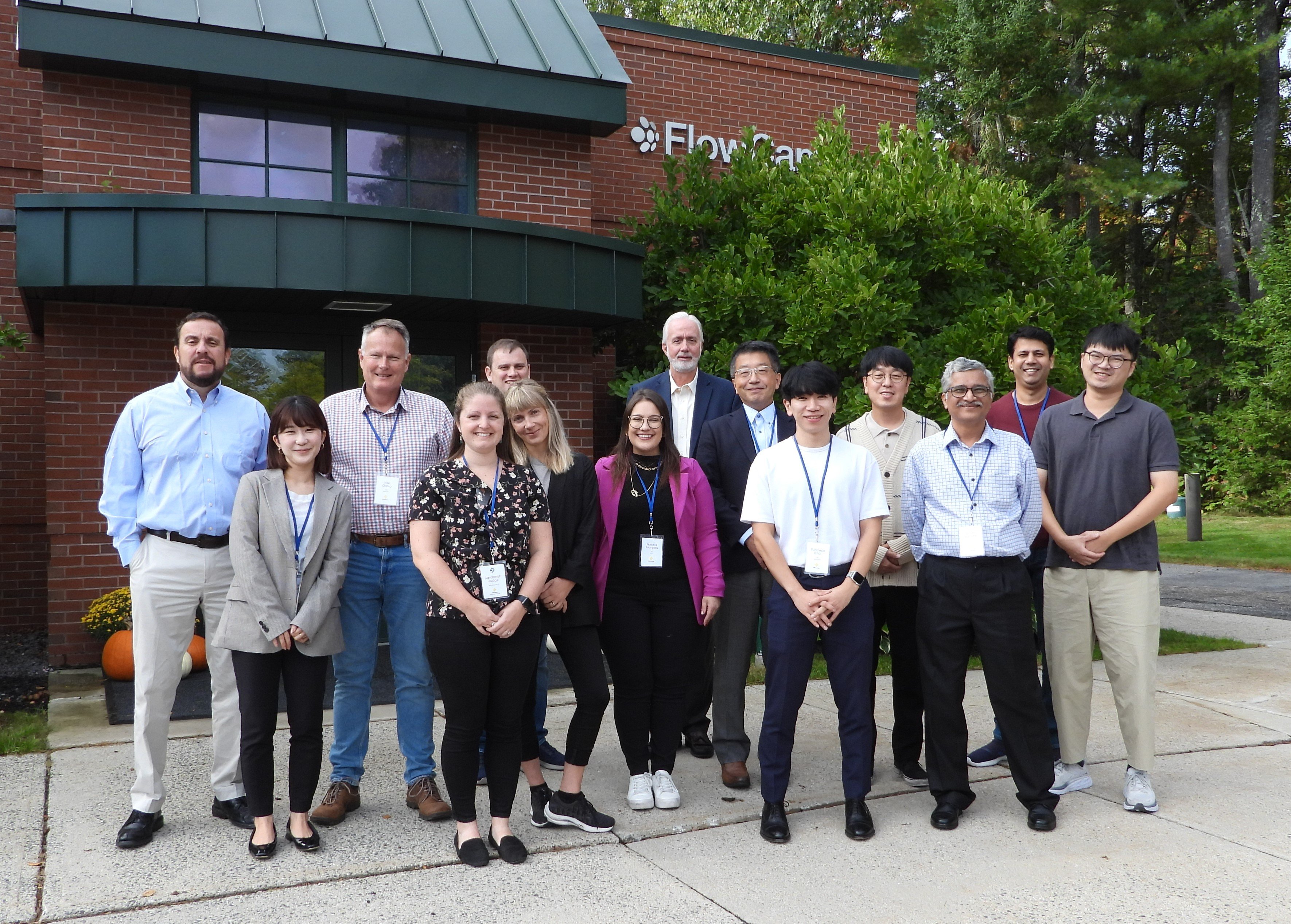 2022 FlowCam training summit attendee group photo at Yokogawa Fluid Imaging headquarters